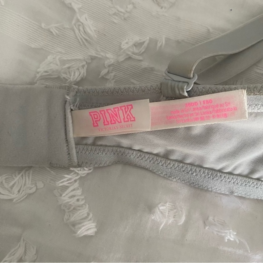 SOLD Victoria’s Secret PINK 36DD‎ Bra Set Red & Grey - Picture 6 of 12